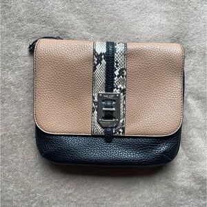Nine West Leather Beige/Black Crossbody Purse✨
